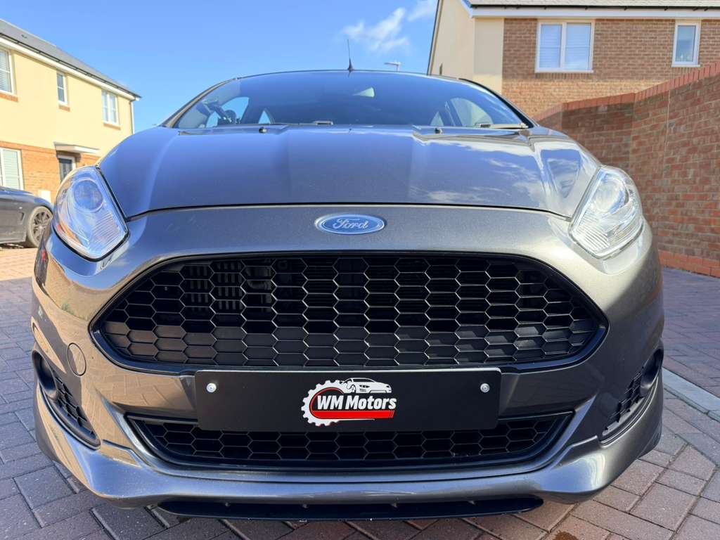 
								2016 (66) Ford Fiesta ST Line 5DR full									