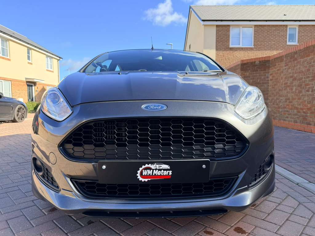 
								2016 (66) Ford Fiesta ST Line 5DR full									