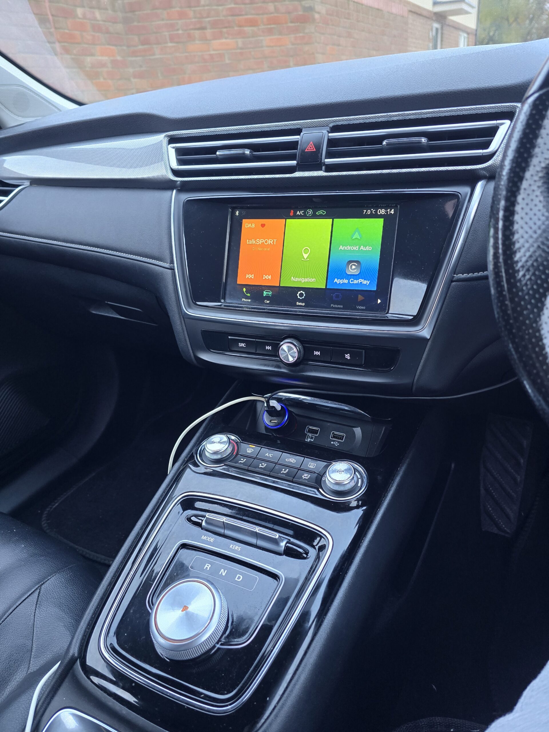 
								2021 (71) MG 5 EV 5DR full									