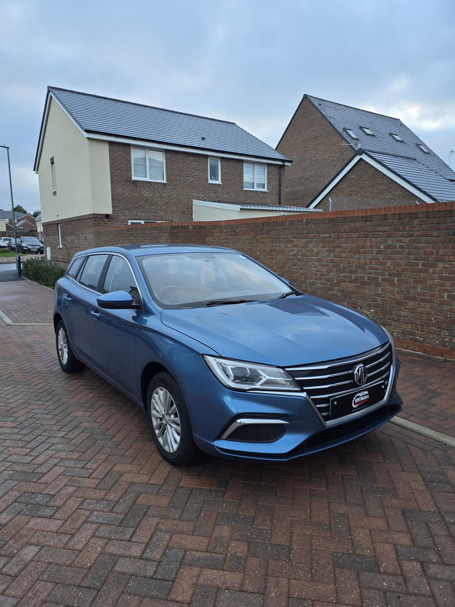 
								2021 (71) MG 5 EV 5DR full									