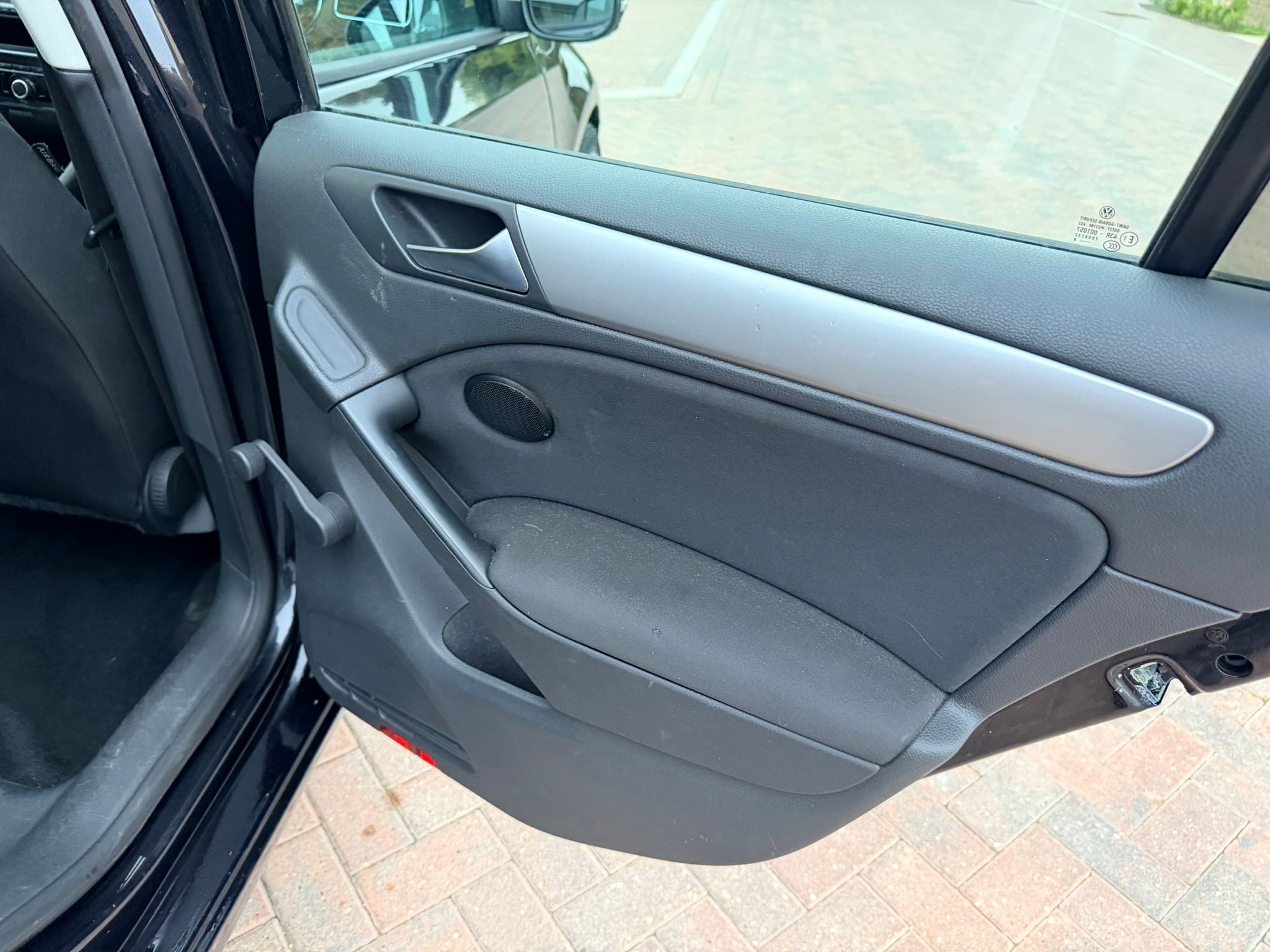 
								2009 (59) VW Golf S 2.0 TDI 5DR (SOLD) full									