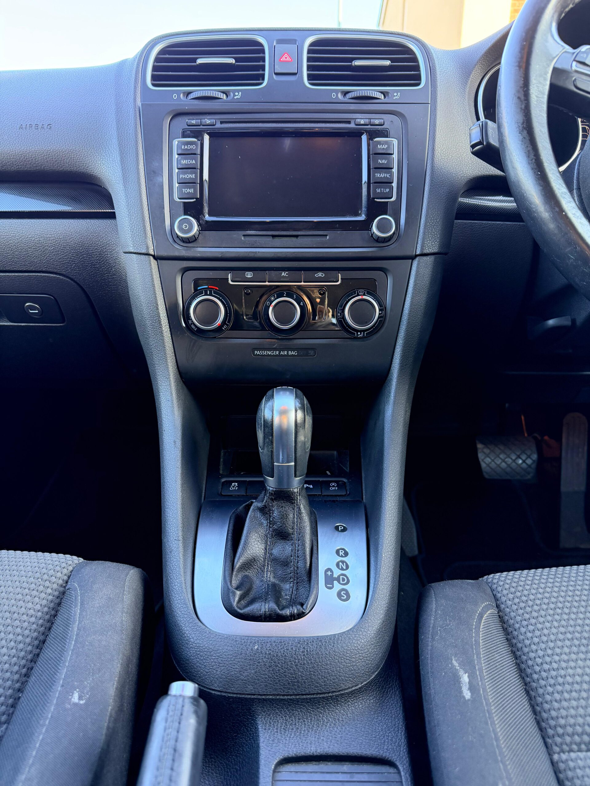 
								2012 (12) VW Golf 1.6 TDI Bluemotion DSG (SOLD) full									