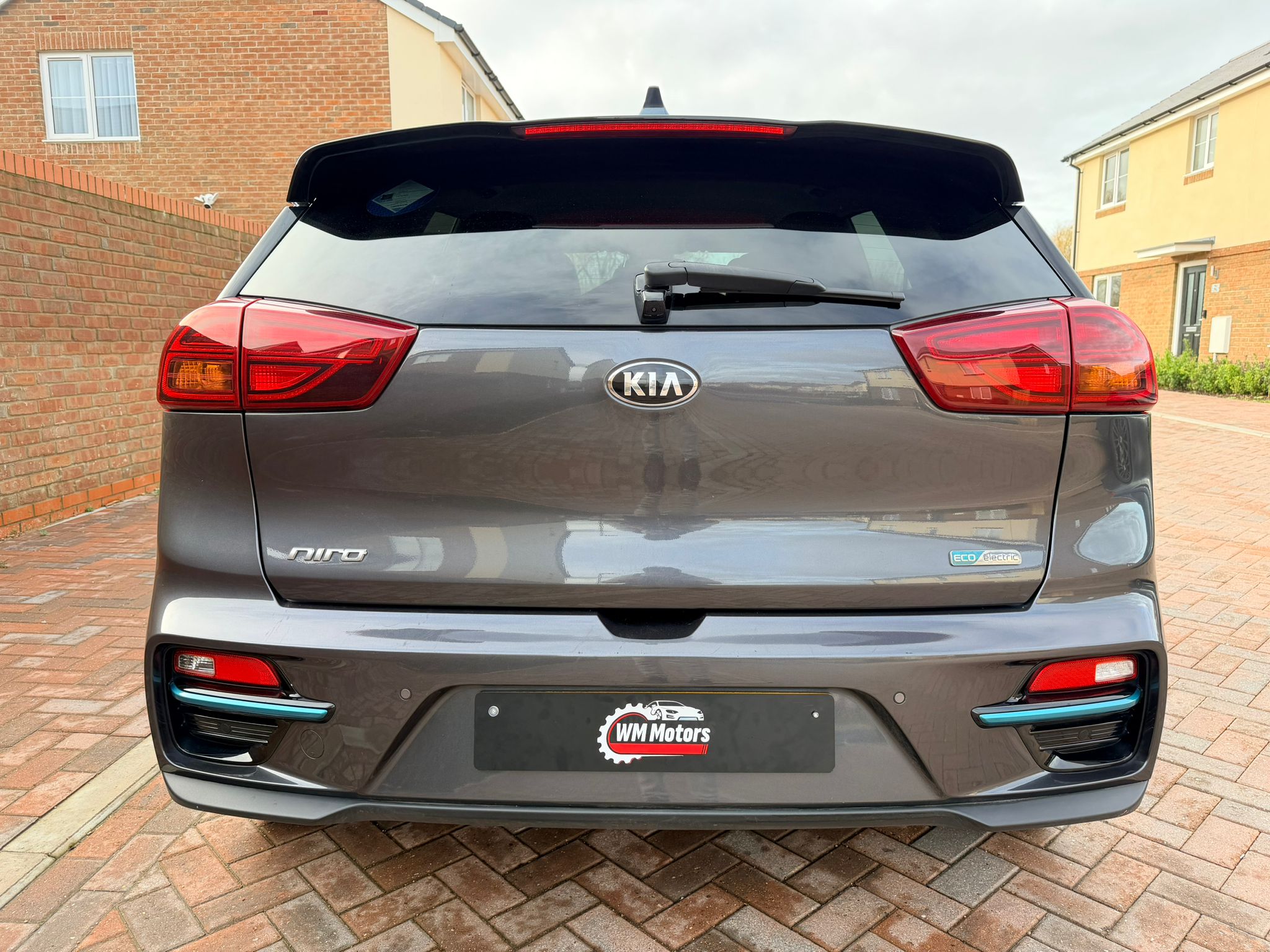 
								2020 (70) KIA e-Niro 64kwh 4 full									