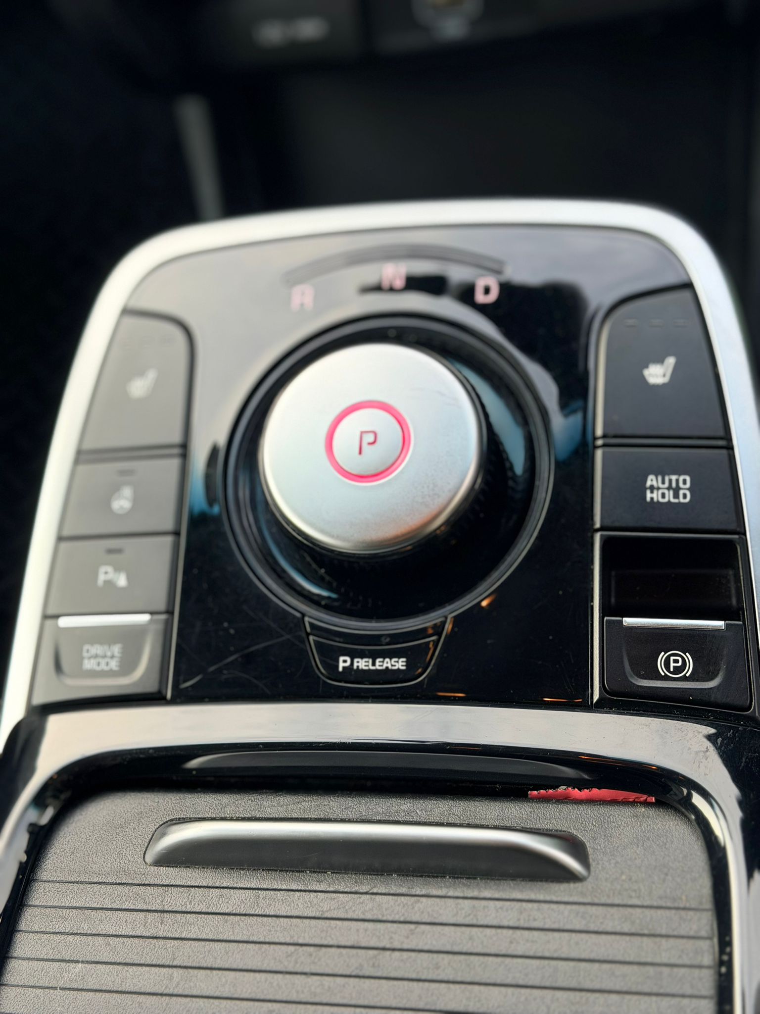 
								2020 (70) KIA e-Niro 64kwh 4 full									