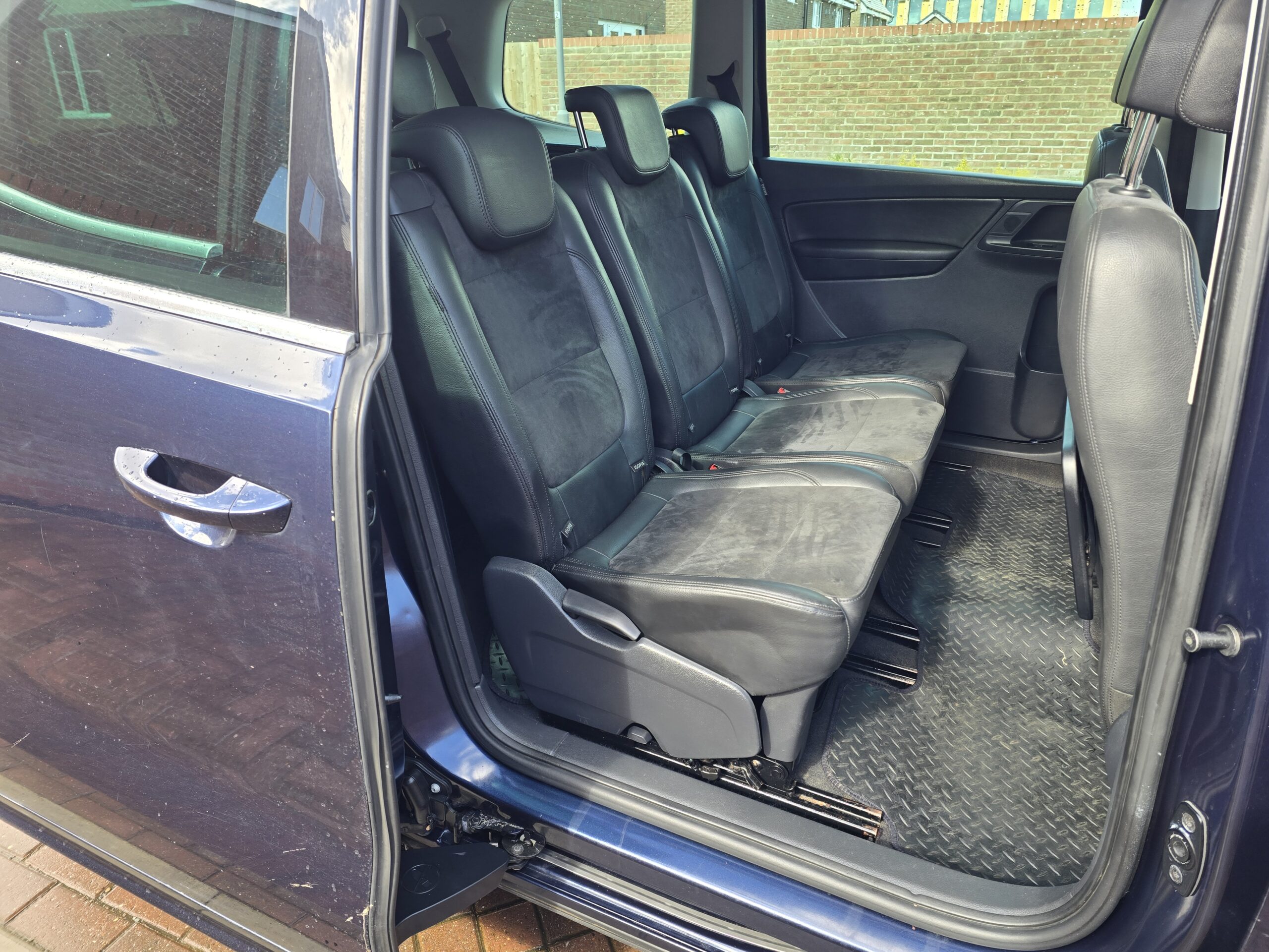 
								2013 (13) Volkswagen Sharan 2.0 TDI BlueMotion Tech SEL DSG 7 Seats full									