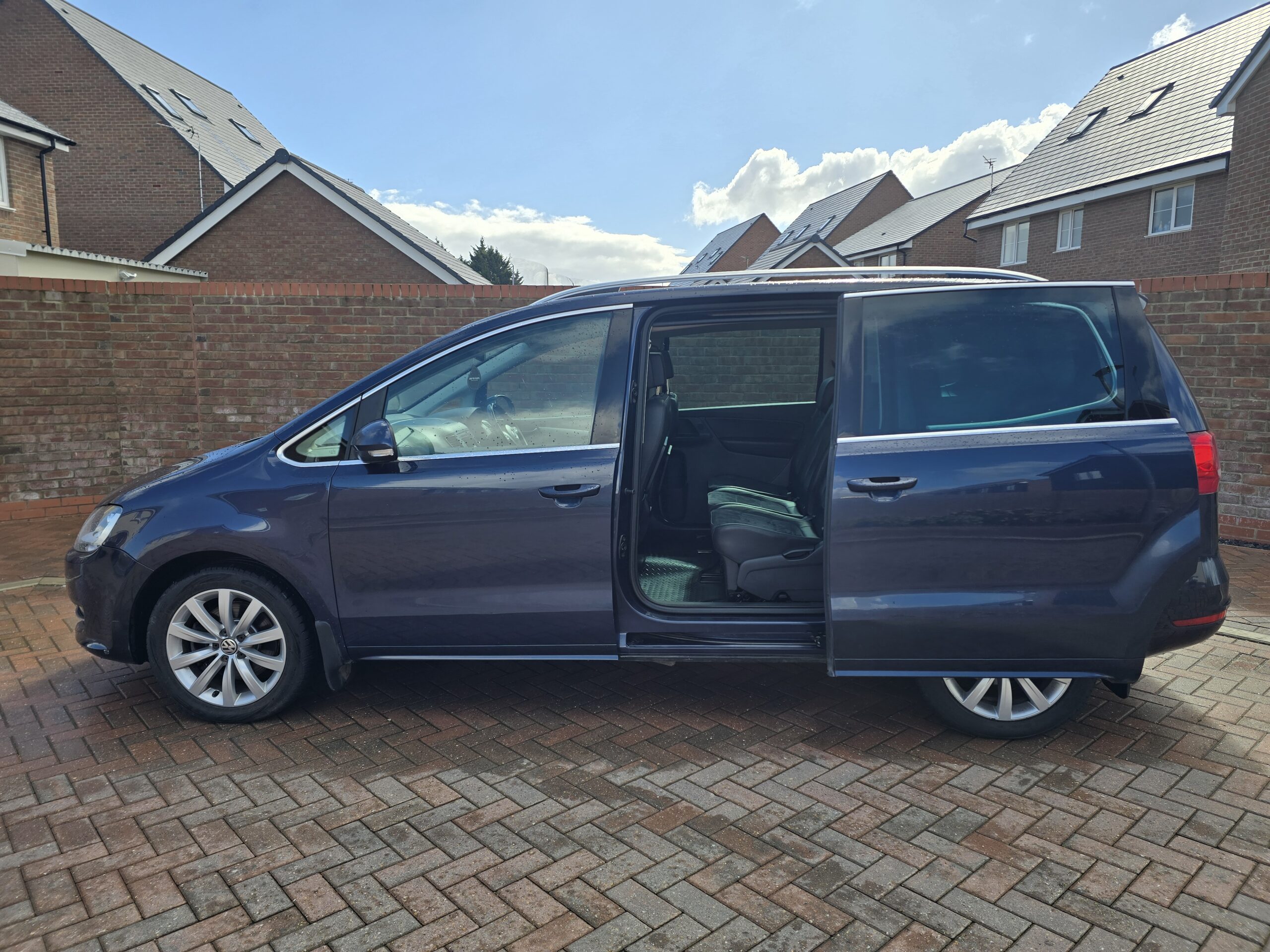 
								2013 (13) Volkswagen Sharan 2.0 TDI BlueMotion Tech SEL DSG 7 Seats full									