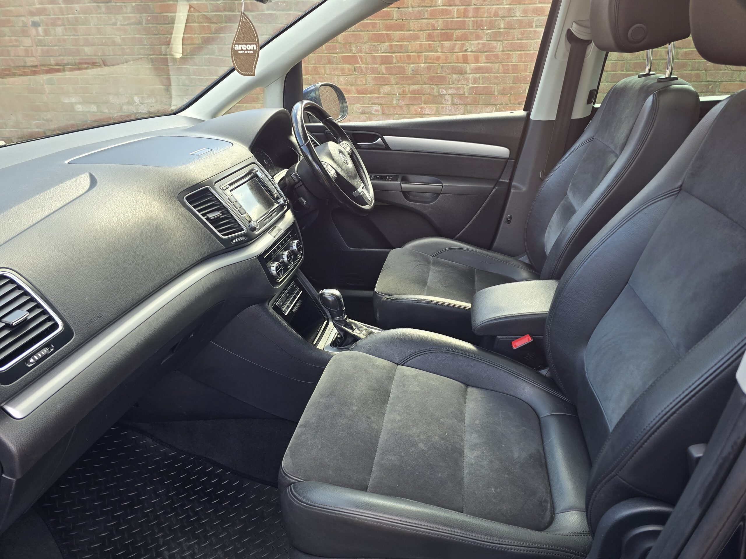 
								2013 (13) Volkswagen Sharan 2.0 TDI BlueMotion Tech SEL DSG 7 Seats full									