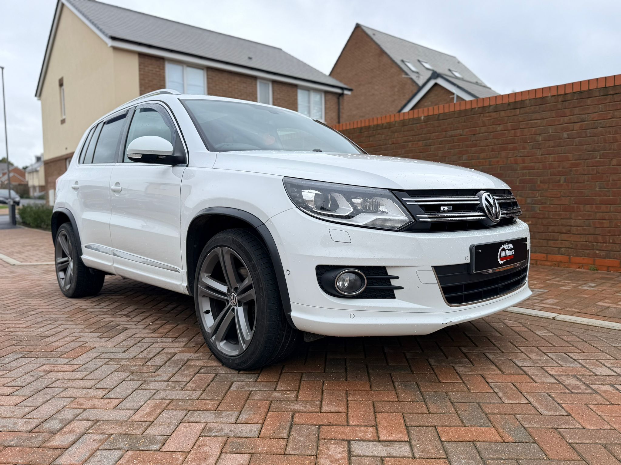 2014 (64) VW TIGUAN R LINE DSG 2.0 TDI 177BHP