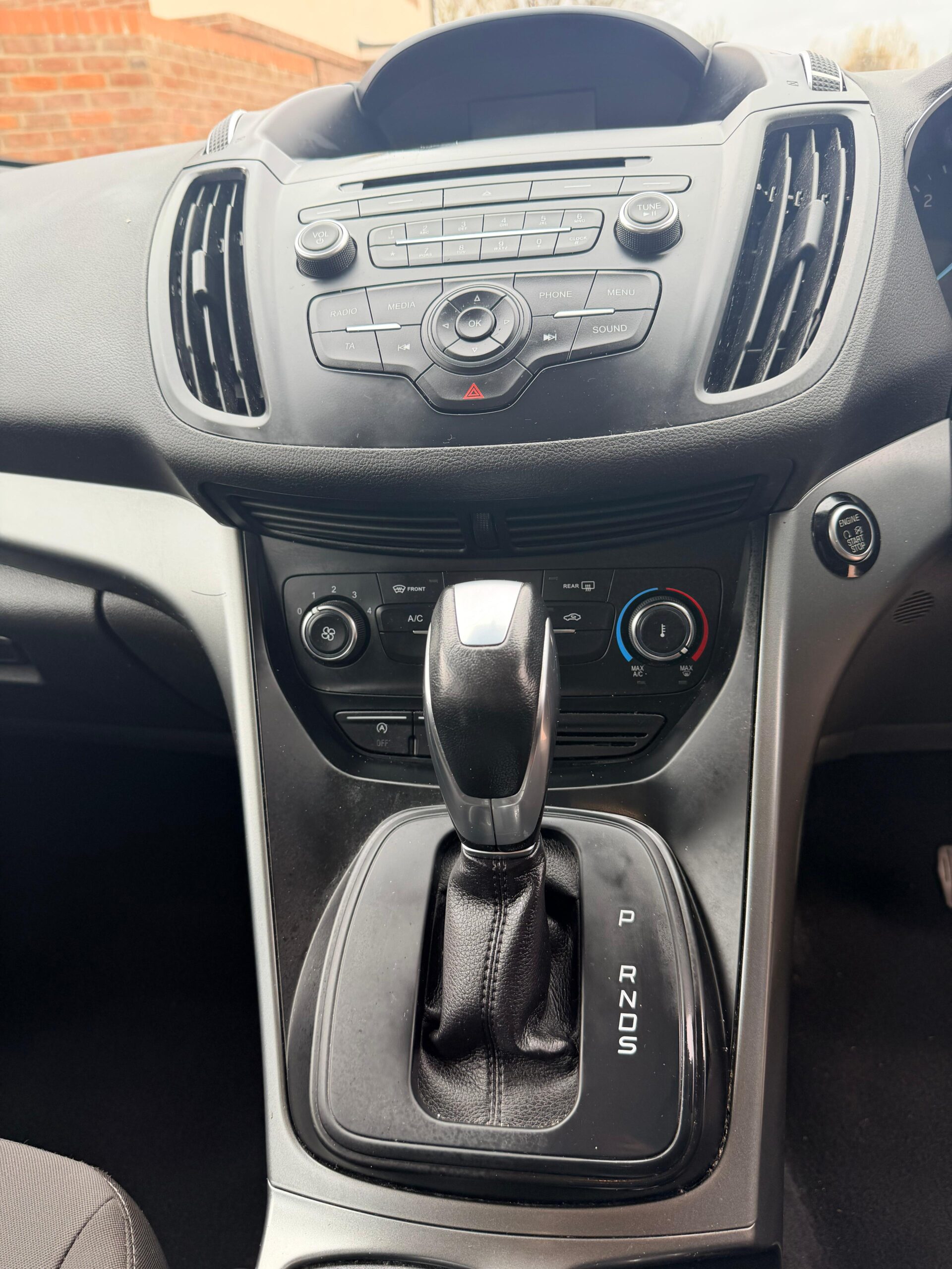 
								2017 (67) Ford Kuga 1.5 TDCi Zetec 5dr Auto 2WD full									