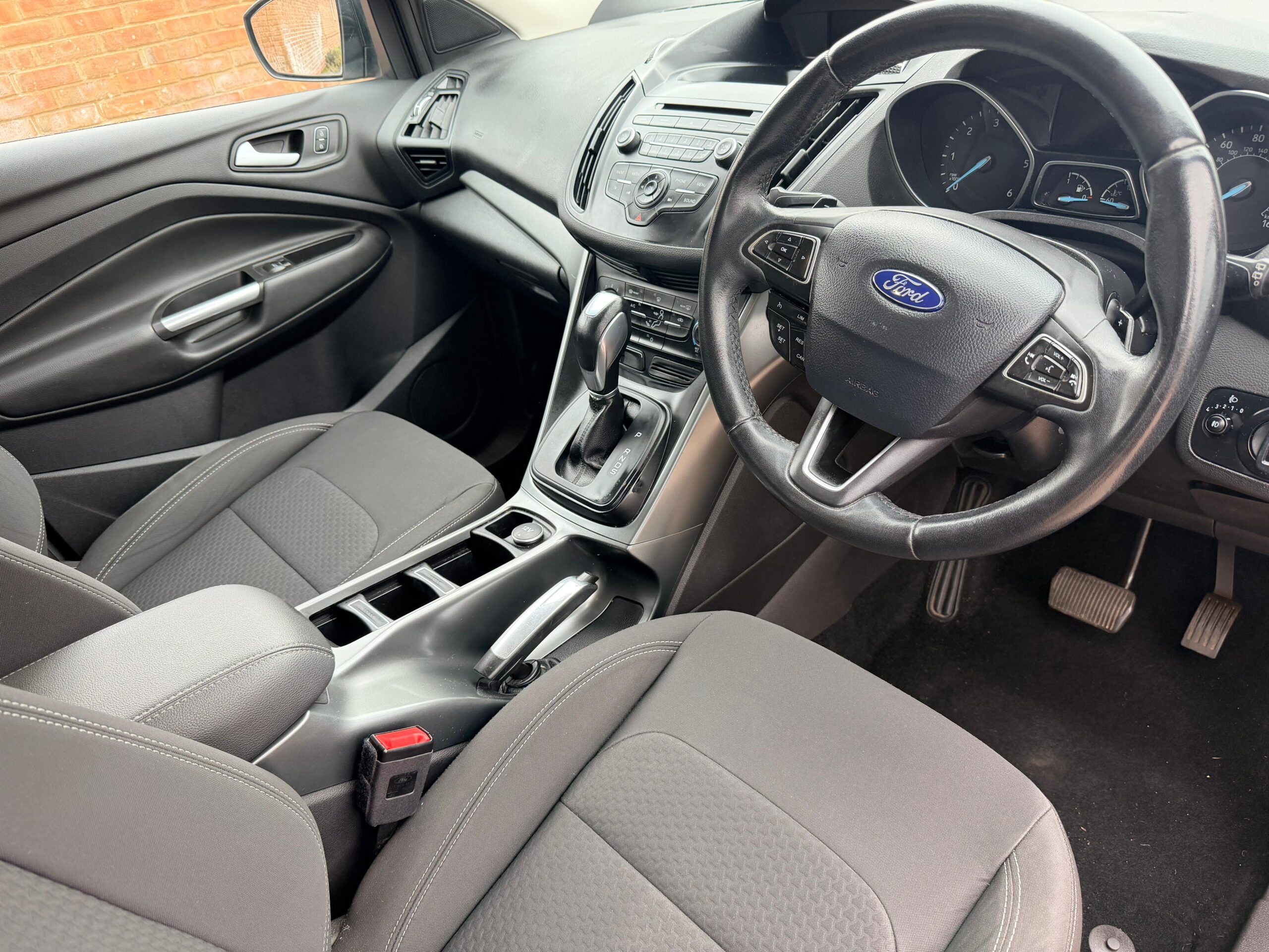 
								2017 (67) Ford Kuga 1.5 TDCi Zetec 5dr Auto 2WD full									